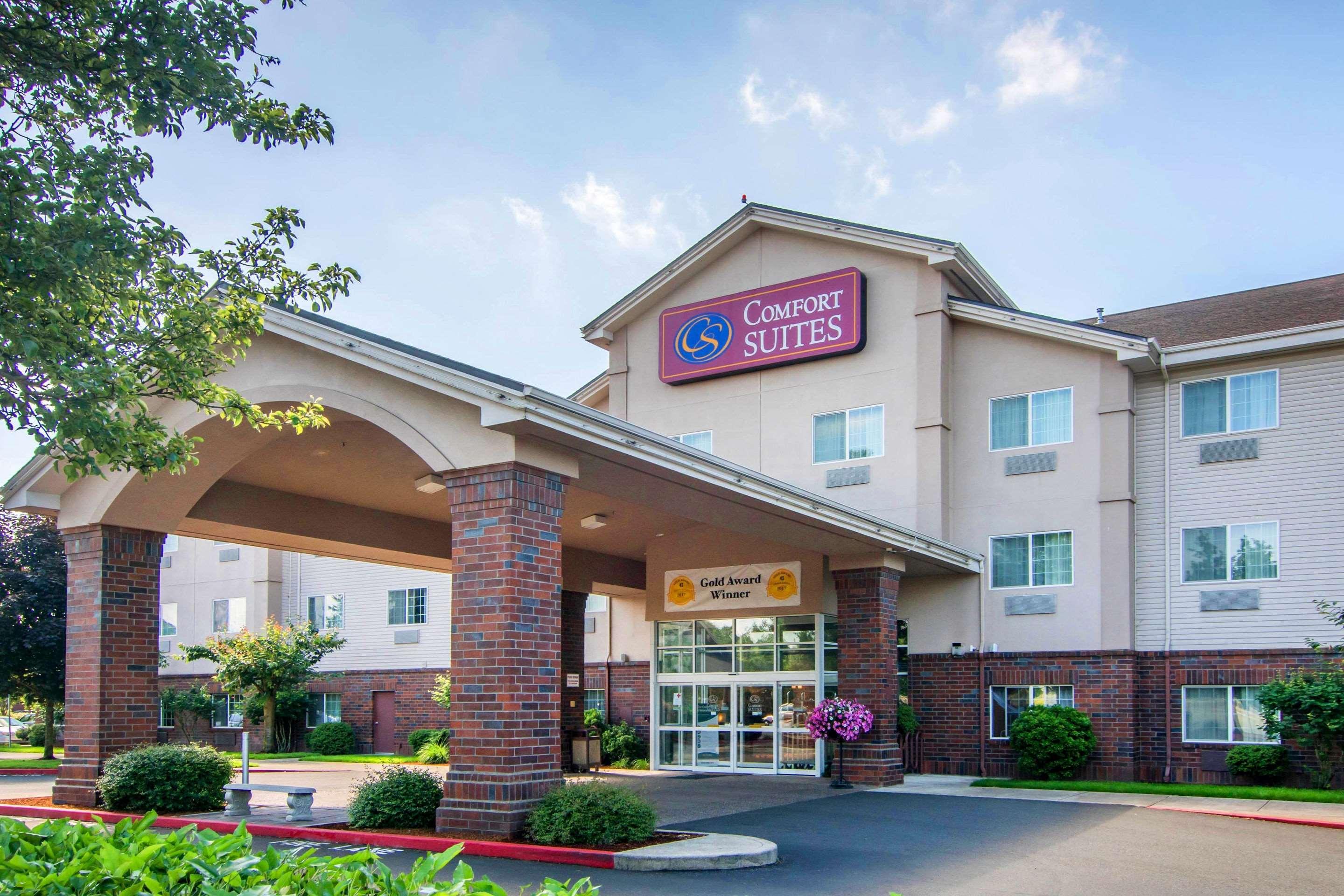 Comfort Suites Linn County Fairground And Expo Albany Exterior photo